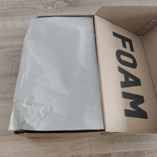 Yeezy Foam Runner Carbon