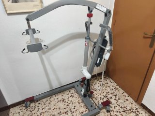 Grúa eléctrica personas mayores