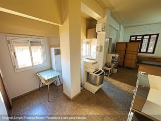 Local comercial en venta en Buñol