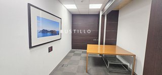 Local comercial en alquiler en Areal – Zona Centro en Vigo