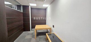 Local comercial en alquiler en Areal – Zona Centro en Vigo