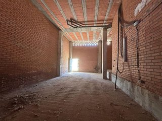 Local comercial en venta en Los Valles-San Vazquez-El Fuerte en Guadalajara