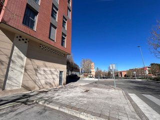 Local comercial en venta en Los Valles-San Vazquez-El Fuerte en Guadalajara