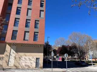 Local comercial en venta en Los Valles-San Vazquez-El Fuerte en Guadalajara