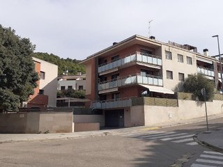 Garaje en venta en Centre en Castellar del Vallès
