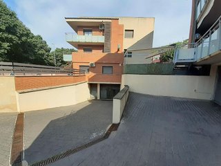 Garaje en venta en Centre en Castellar del Vallès