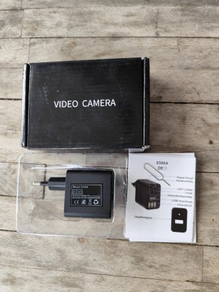 Cargador espía Video Camera