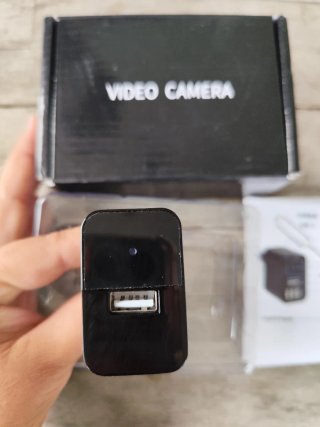 Cargador espía Video Camera