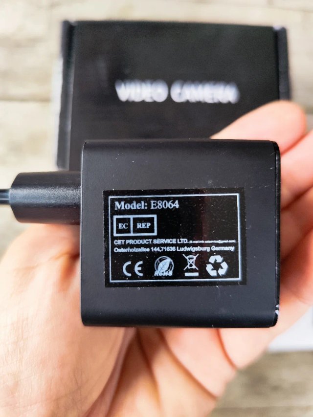 Cargador espía Video Camera