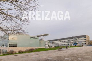 Local comercial en alquiler en Miramon - Zorroaga en San Sebastián-Donostia