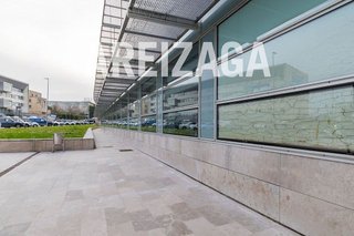 Local comercial en alquiler en Miramon - Zorroaga en San Sebastián-Donostia