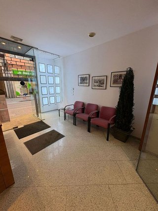 Local comercial en alquiler en Eixample Nord – La Devesa en Girona
