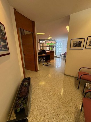 Local comercial en alquiler en Eixample Nord – La Devesa en Girona