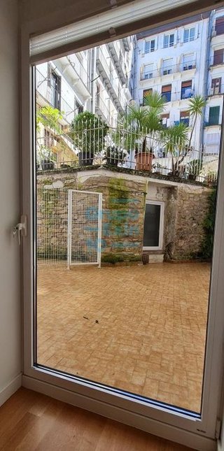 Local comercial en venta en Centro en San Sebastián-Donostia
