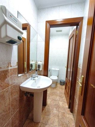 Local comercial en venta en Campo de la Juventud en Palencia
