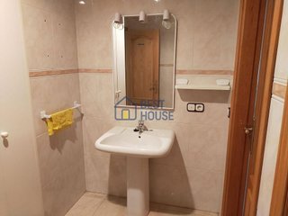 Oficina en venta en San Mamés - La Palomera en León