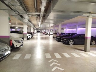 Garaje en venta en Port en Badalona