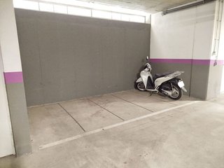 Garaje en venta en Port en Badalona