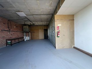 Local comercial en alquiler en Palacios y Villafranca (Los)