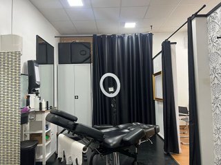 Local comercial en alquiler en Palacios y Villafranca (Los)