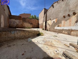 Terreno en venta en Utiel