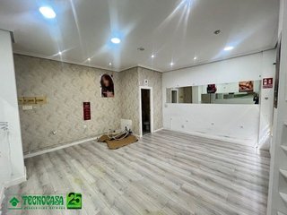 Local comercial en alquiler en Centro - El Pilar en Ciudad Real