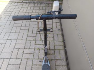 Patinete plegable gris