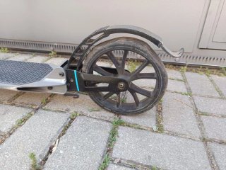 Patinete plegable gris