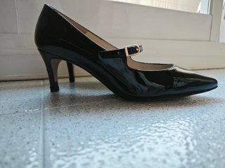 Zapatos de charol negros