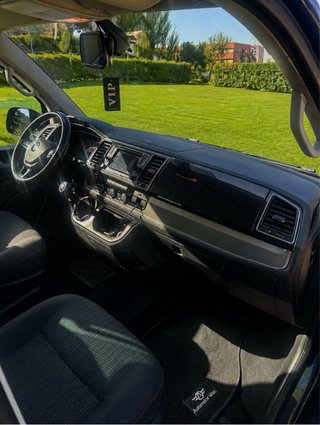 Volkswagen Caravelle 2016