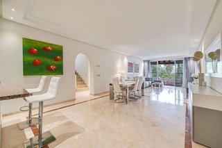 Dúplex en alquiler en Puerto Banús en Marbella