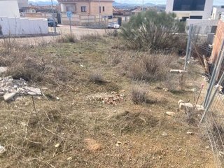 Terreno en venta en Argés