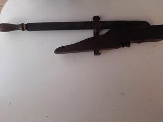 Tappatrice manuale per tappi sughero