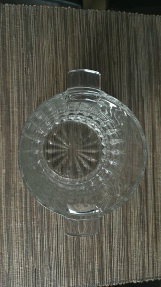 Cubitera de cristal con relieve