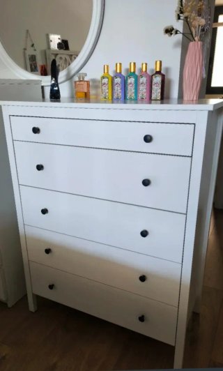 Cómoda blanca Ikea