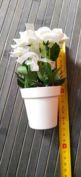 Maceta decorativa metal blanca