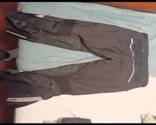 Pantalón de cordura negro y gris