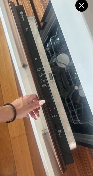 Cocina, mueble salón, lavabo, puertas , estufa ...