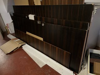 Cocina, mueble salón, lavabo, puertas , estufa ...