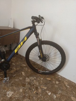 Bicicleta Montaña BH Spike 29