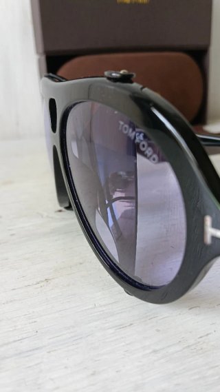 Tom Ford Occhiali da sole Neughman TF 882