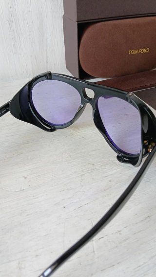 Tom Ford Occhiali da sole Neughman TF 882