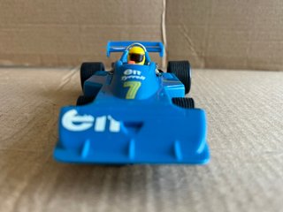 Scalextric Tyrrell Ford P34 Azul