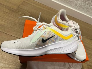 Nike Quest 5 PRM Multicolor/Blanco