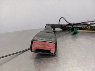 ENGANCHE CINTURON DELANTERO DERECHO OPEL ZAFIRA A