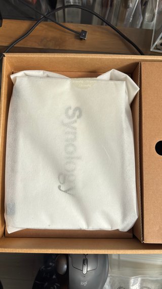 Synology DS220j NAS como nuevo