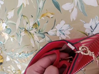 Bolso Bimba y Lola Rojo y Dorado Está como se vee