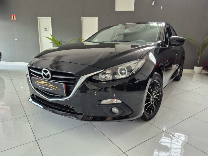 Mazda 3 2015 - foto 1