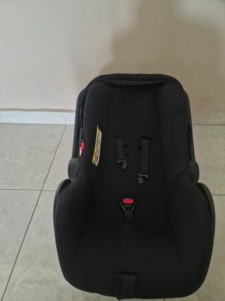 Carro y silla de coche