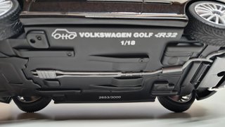Ottomobile VW Golf R32 OT964 1:18